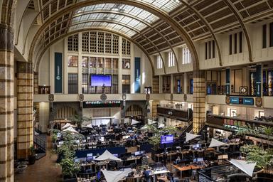Borsa: l'Europa peggiora nel finale, pesano i microchip, Milano -0,95%