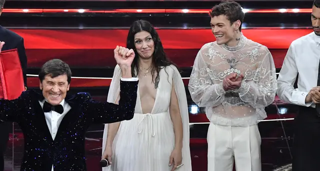 Sanremo: Morandi è terzo, podio fantastico, tre generazioni