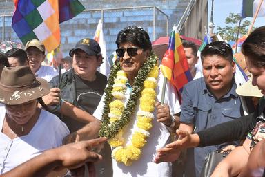 Bolivia, ordinato l'arresto di Evo Morales per terrorismo e rivolta armata