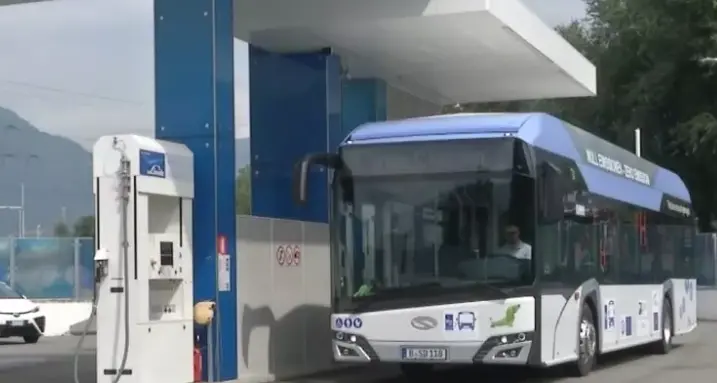 L'Alto Adige stanzia 71,5 milioni per 120 bus ecologici