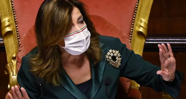 Autismo: Casellati,investire in strutture e servizi famiglie