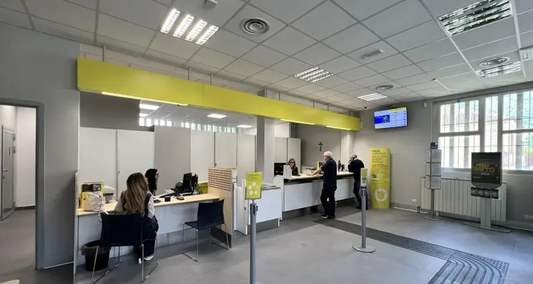 Addetti alle pulizie negli uffici postali altoatesini senza paga da 5 mesi