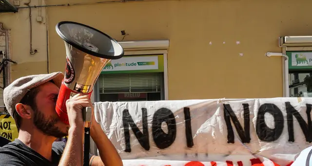 Bollette: rischio nuovi rincari luce-gas dal primo ottobre