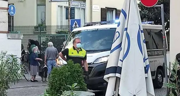 Pestaggio in piazza 4 Novembre, le telecamere hanno ripreso gli autori