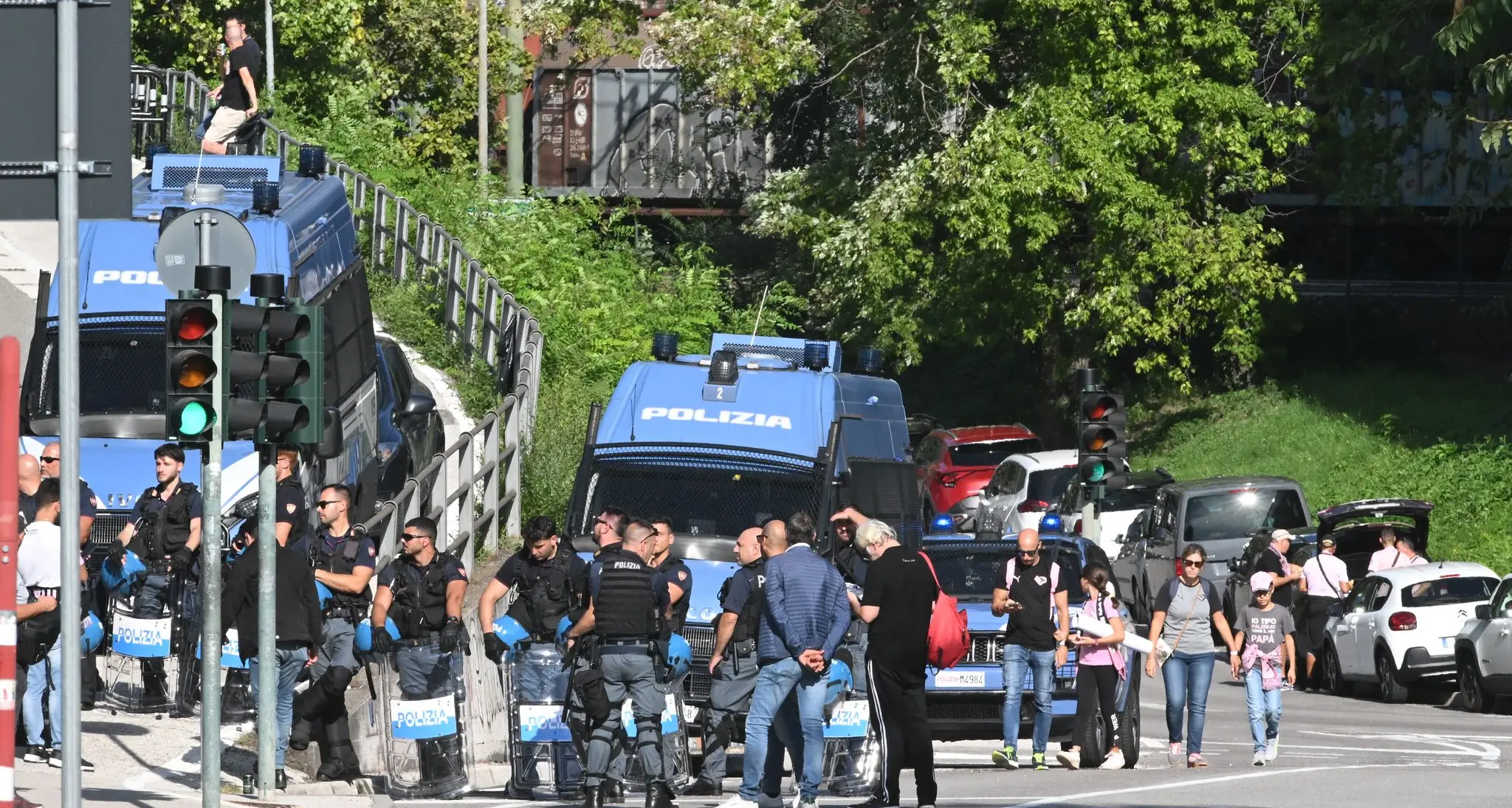 Bolzano, sette Daspo ai tifosi del Palermo dopo la partita con il Südtirol