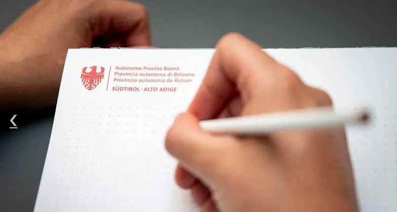 La Provincia cambia il proprio logo: ecco com’è il nuovo simbolo