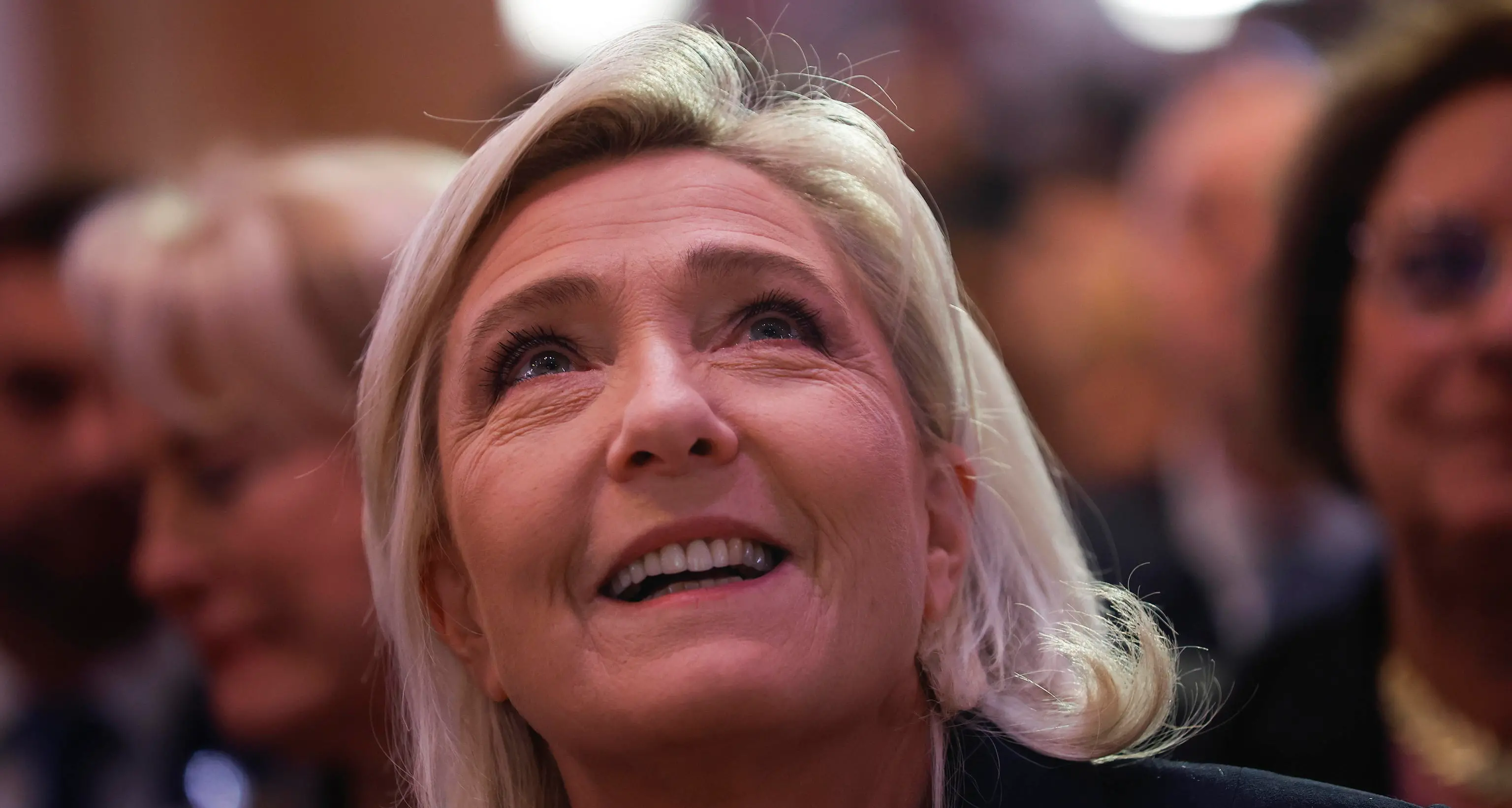 Francia: Le Pen prima in sondaggio politico del Figaro Magazine
