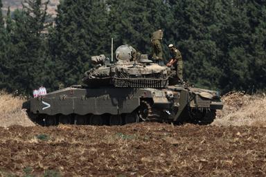 Israele, 'raid in Libano in risposta ad attacco su militari Idf'