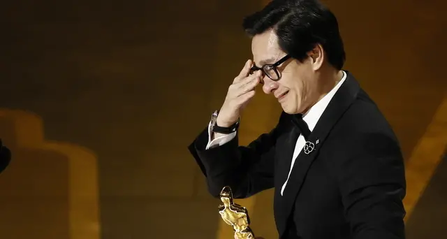 Oscar: miglior attore non protagonista Ke Huy Quan di Everything