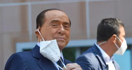 Berlusconi al Quirinale, l’Svp si smarca: “La decisione del Ppe non è vincolante”