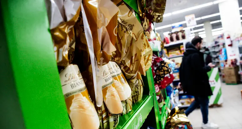 Sarà una Pasqua segnata dai rincari: più 30% per le uova al cacao