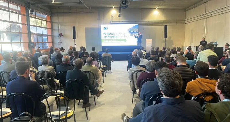 Mobilità 2025-2030: a Brunico il confronto con cento amministratori locali