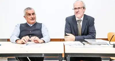 Bolzano, vaccinata la moglie di Tait. L’Asl: “Tutto regolare”