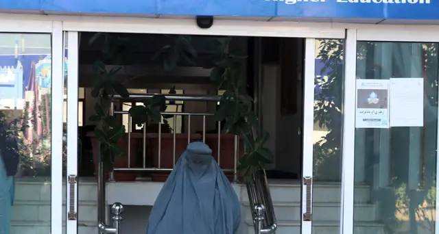 Afghanistan: difendeva istruzione per le donne, arrestato prof