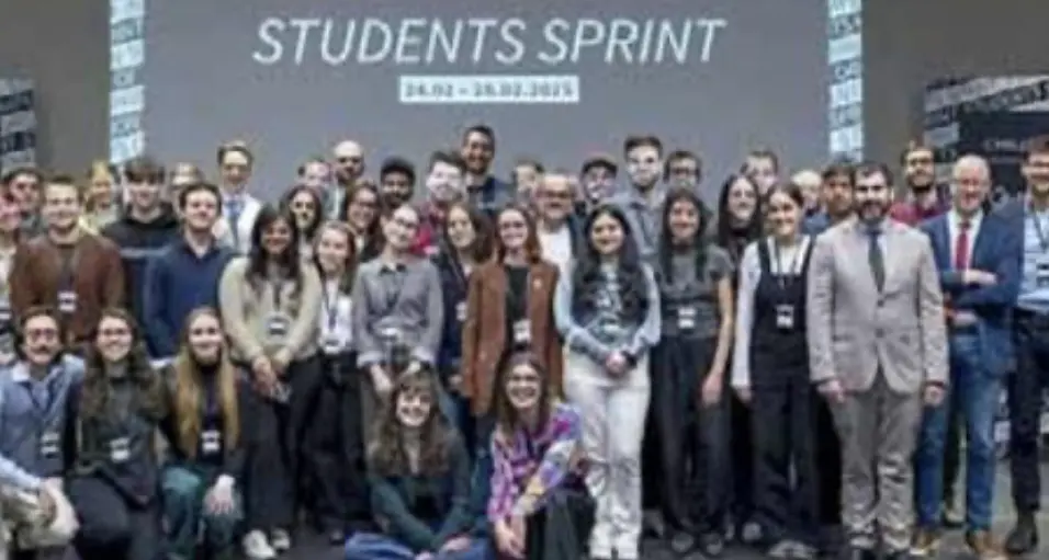 Studenti universitari sviluppano idee e prototipi per 3 aziende