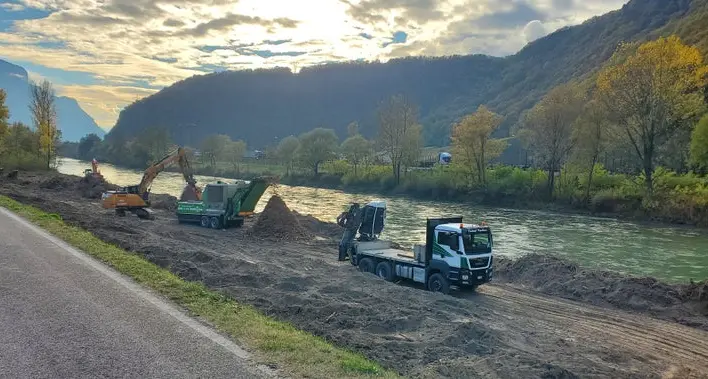 Vadena, lavori sull’alveo dell’Adige: diventerà rifugio per anfibi, rettili e uccelli