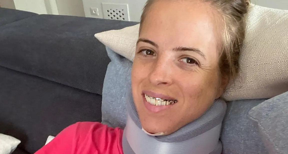 Carolina Kostner, doppia frattura alla mandibola: «Ma mi rialzo sempre»