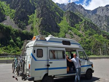 Da Pachino a Pechino in camper per aiutare la cura delle ustioni nei bambini