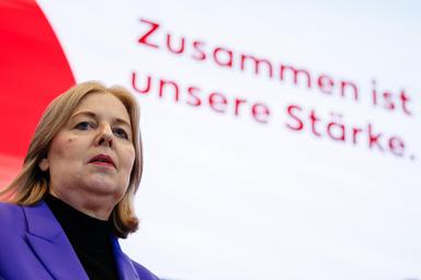 In Germania si dimette la copresidente dell'Spd e ministra del Lavoro Baerbel Bas