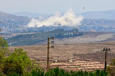 Media Beirut, nella notte nuovi raid israeliani sul sud del Libano