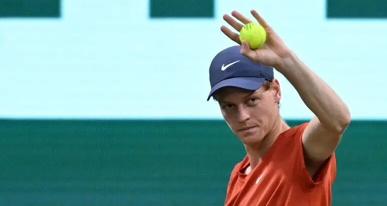 Wimbledon, Sinner al via contro il francese Yannis Hoffmann