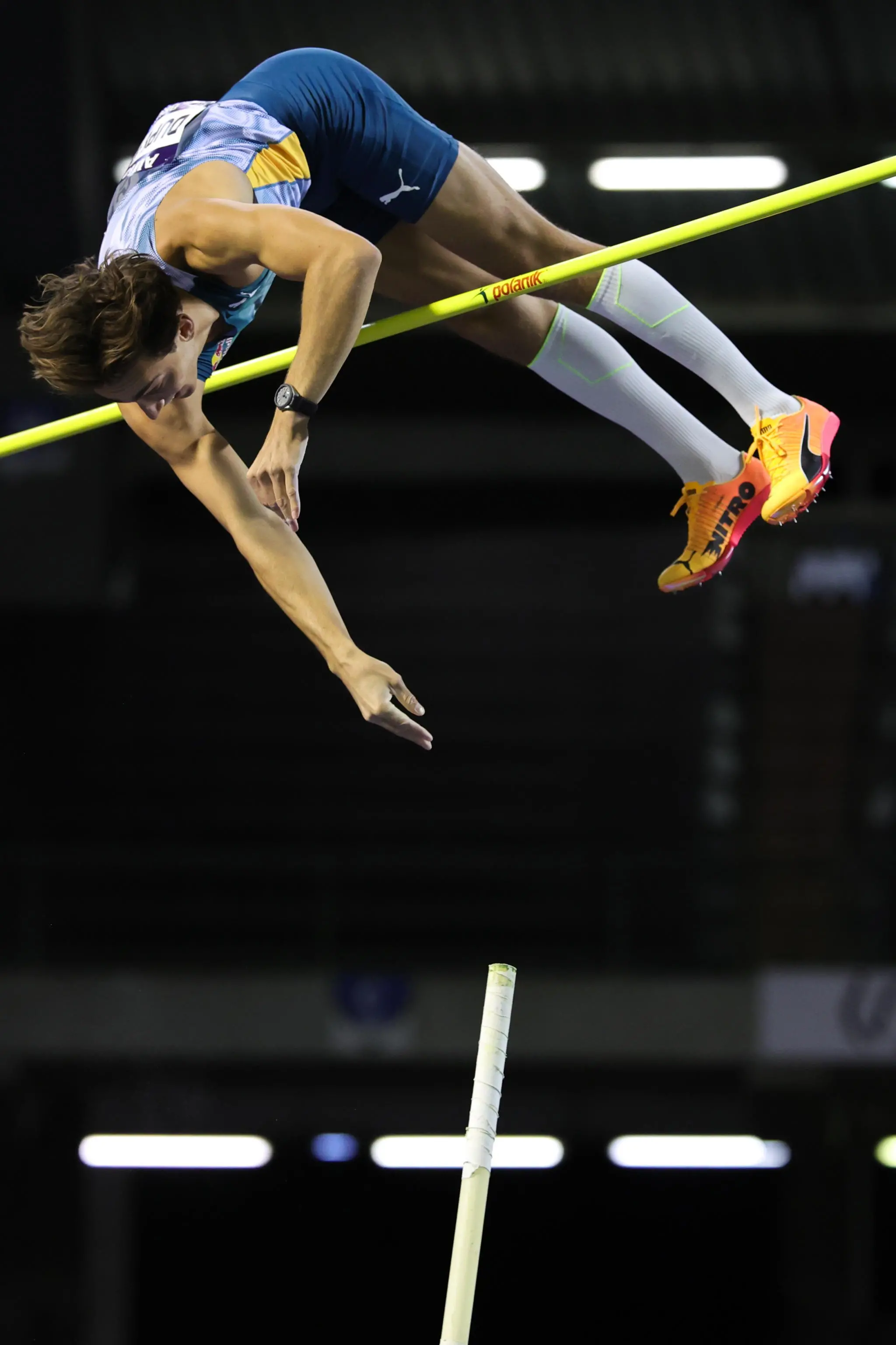 Atletica: salto asta, Duplantis alza record mondiale a 6,27 m
