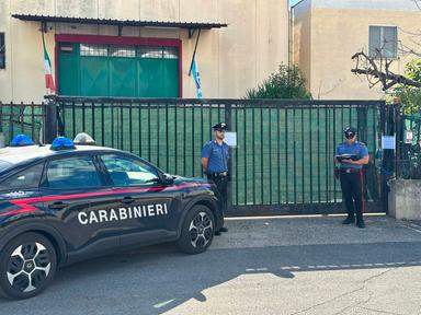 Precipita dal tetto di un capannone, muore operaio vicino Roma