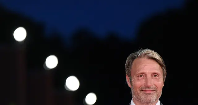Efa, Mikkelsen miglior attore europeo